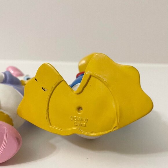 Disney Donald Duck and Daisy Vinyl Figure 4.5 and 5 Inch Toys - Picture 6 of 16
